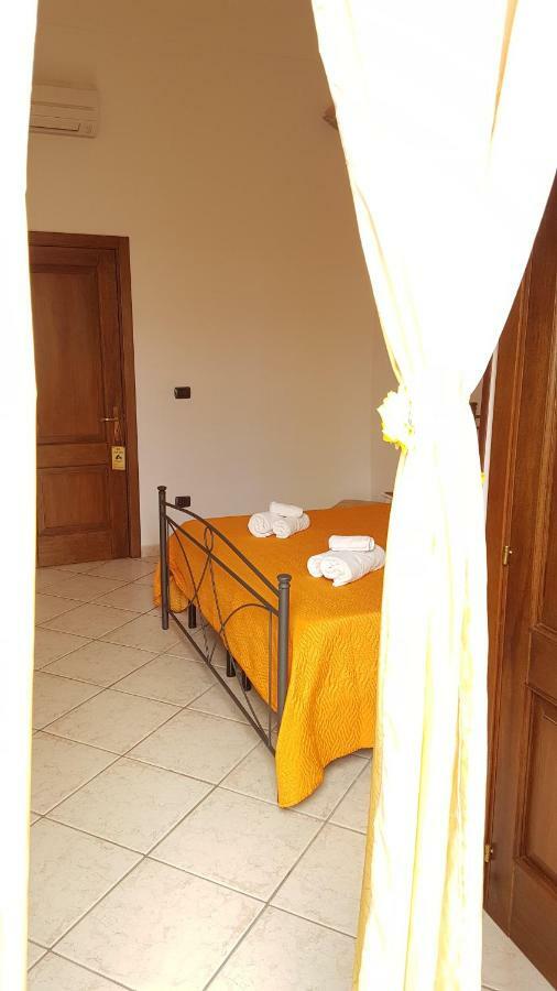 Santa Lucia Bed & Breakfast 2*